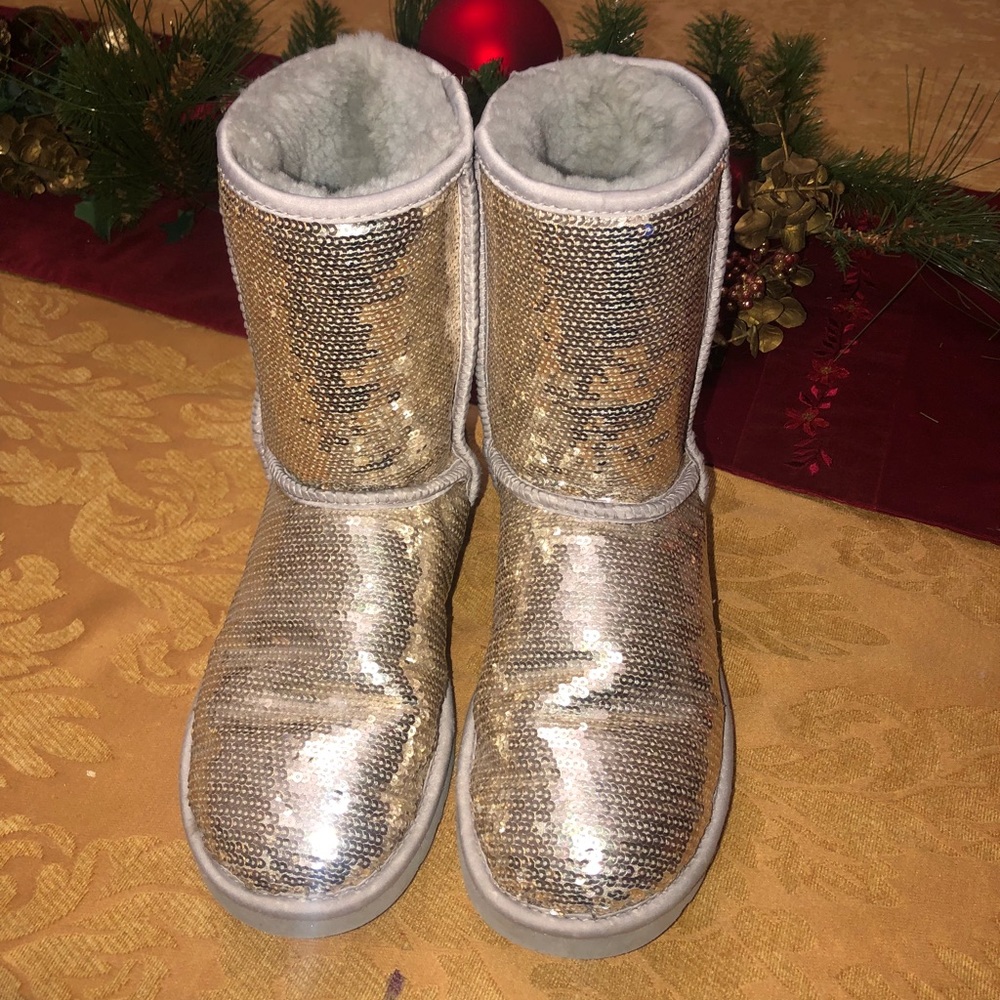 UGG Sequin Classic Short Shearling Lined Boot in Gold